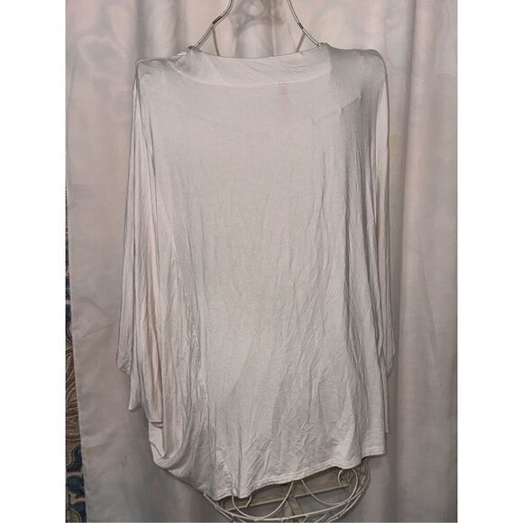 BEAUTIFUL IC Collection Triangle Tunic Top cream/white colored Sz Medium Blouse - Picture 5 of 9
